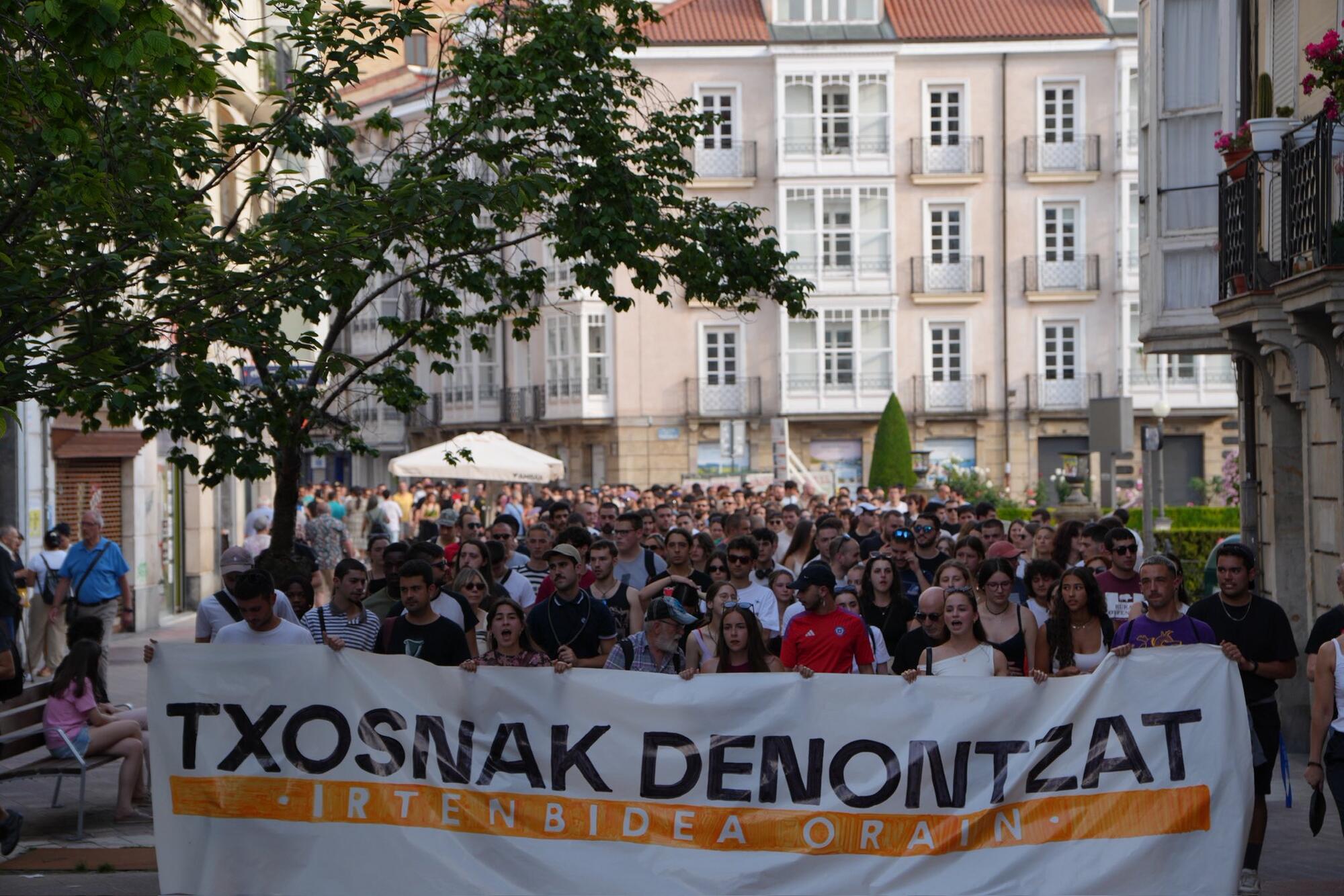 Fotos Gasteizko Jaiak beto politikoa 2025 - 6